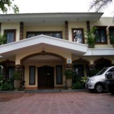 Grand Sumatera Hotel Сурабая Екстер'єр фото